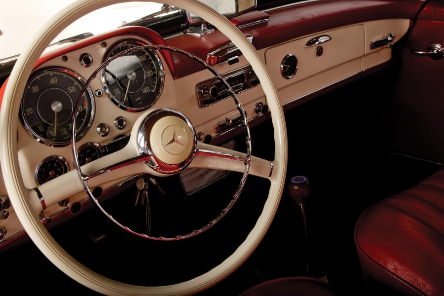  Mercedes-Benz 190 SL Roadster 1961 года  (фото 22 из 27)